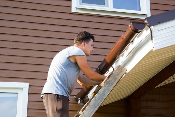 Cost of Porch Gutter Replacement in Foley